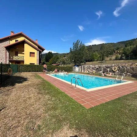 度假居 El Refugio De Liebana 奥耶多